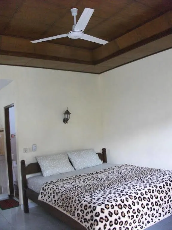 Tude'S Family Homestay Ubud
